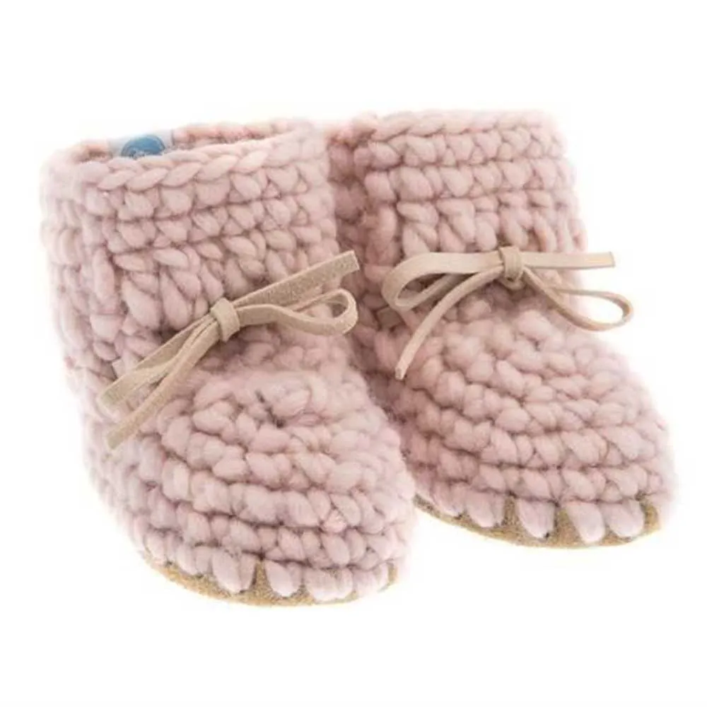 Beba Bean Sweater Moccs | Pink
